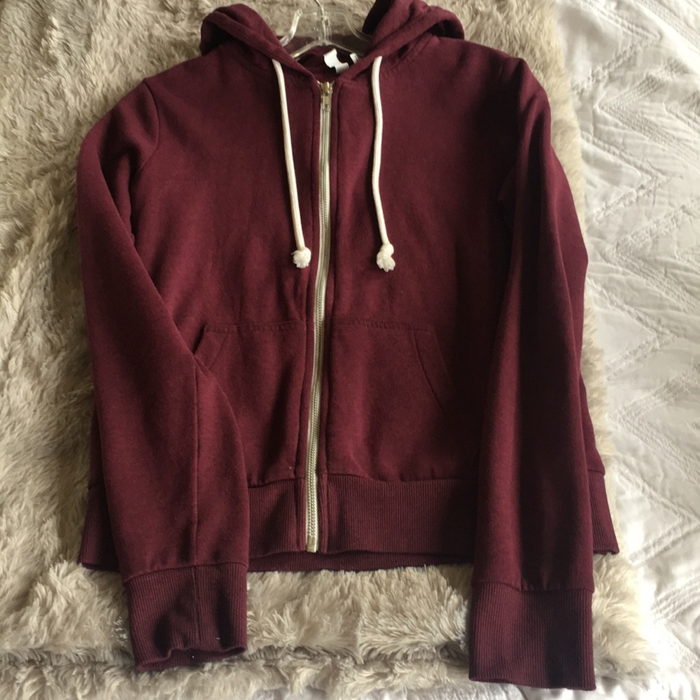 NWOT Maroon zipper sweatshirt